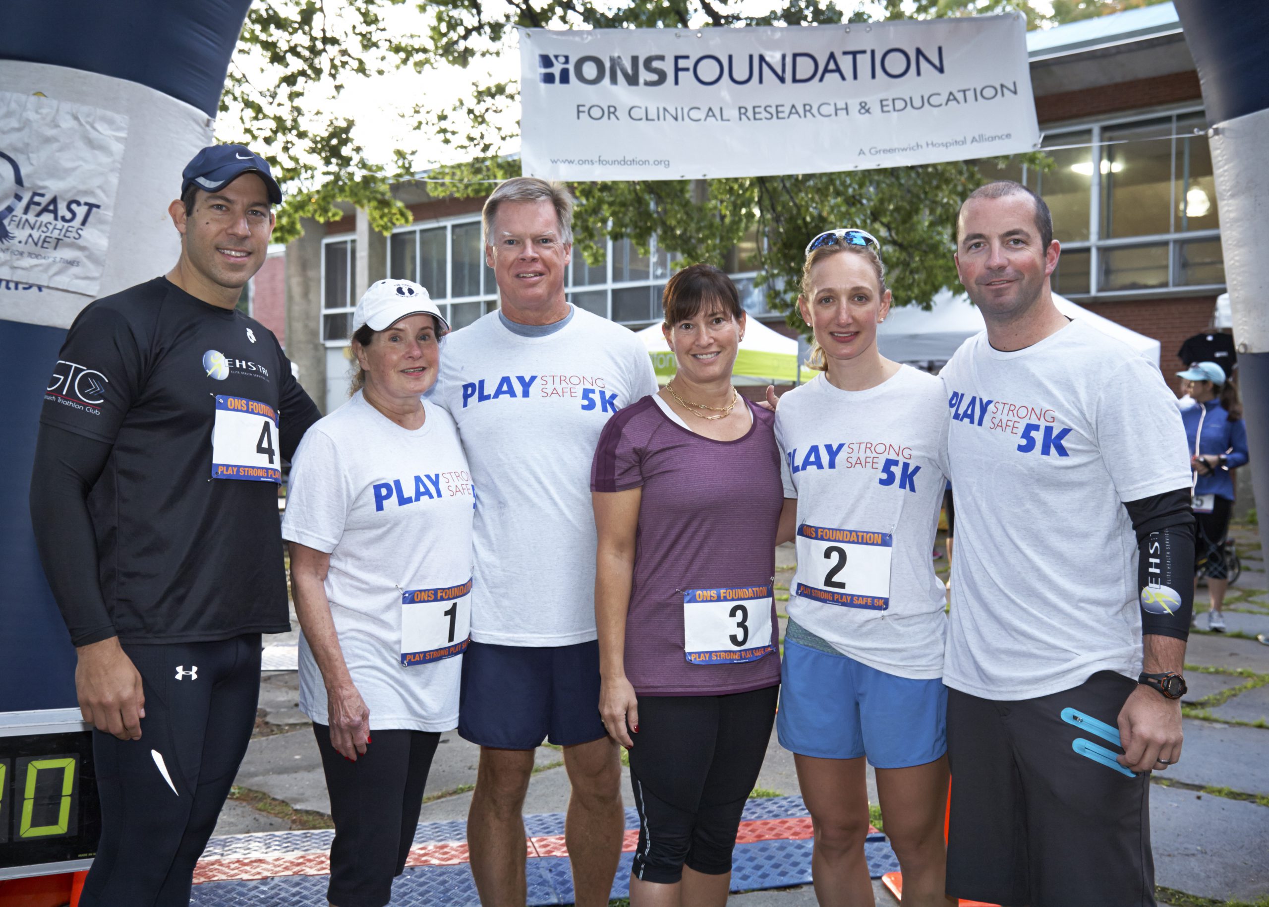 5K Committee L to R:<br>  Brad Gilden, DPT, Vicki Tananbaum,<br>	Casey McKee, Co-Chair, Brenda Tananbaum, <br>	Katie Vadasdi, MD, Co-Chair and Jon Stellwagen<br />
	